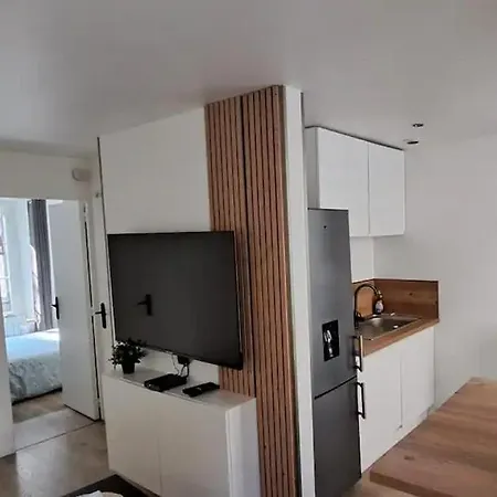 La Terrasse, Hyper Centre Au Calme Avec Stationnement アパート